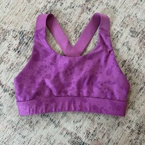 DSG Girls Purple sports bra with Moisture-Wicking Fabric xs 6-7